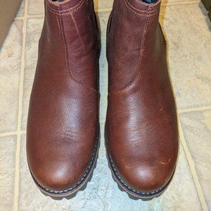 Chaco Fields Chelsea Boots